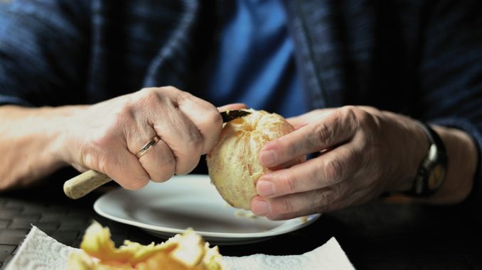 Auch im höheren Alter auf die Ernährung achten
