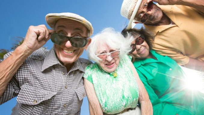 Sommerliche Mode für Rentnerinnen & Seniorinnen