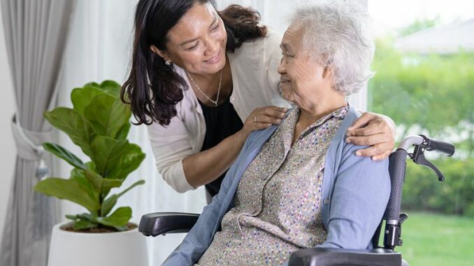 Pflege im eigenen Zuhause: Diese Zuschüsse stehen einem zu