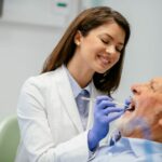 Lohnt sich eine Zahnzusatzversicherung im Alter und was sollte man beim Abschluss einer Zahnzusatzversicherung im Alter beachten?