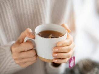 Entgiftungskuren im Fokus: Die Wirkung von Detox Tee auf den Körper